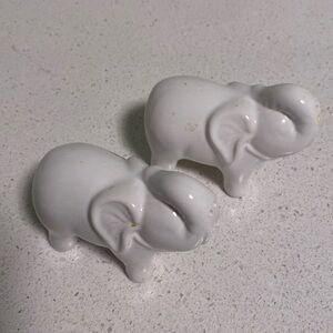 Elephant Salt & Pepper Shakers